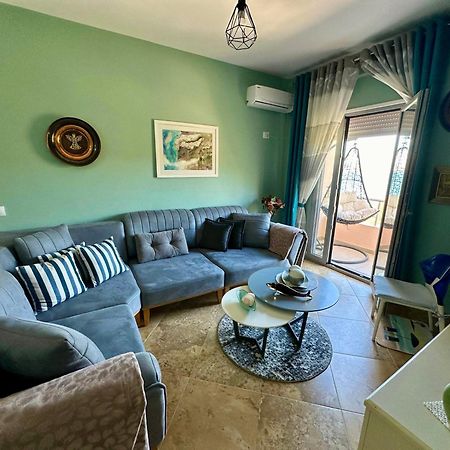 Beach Front Apartment Влёра Экстерьер фото