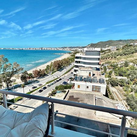Beach Front Apartment Влёра Экстерьер фото